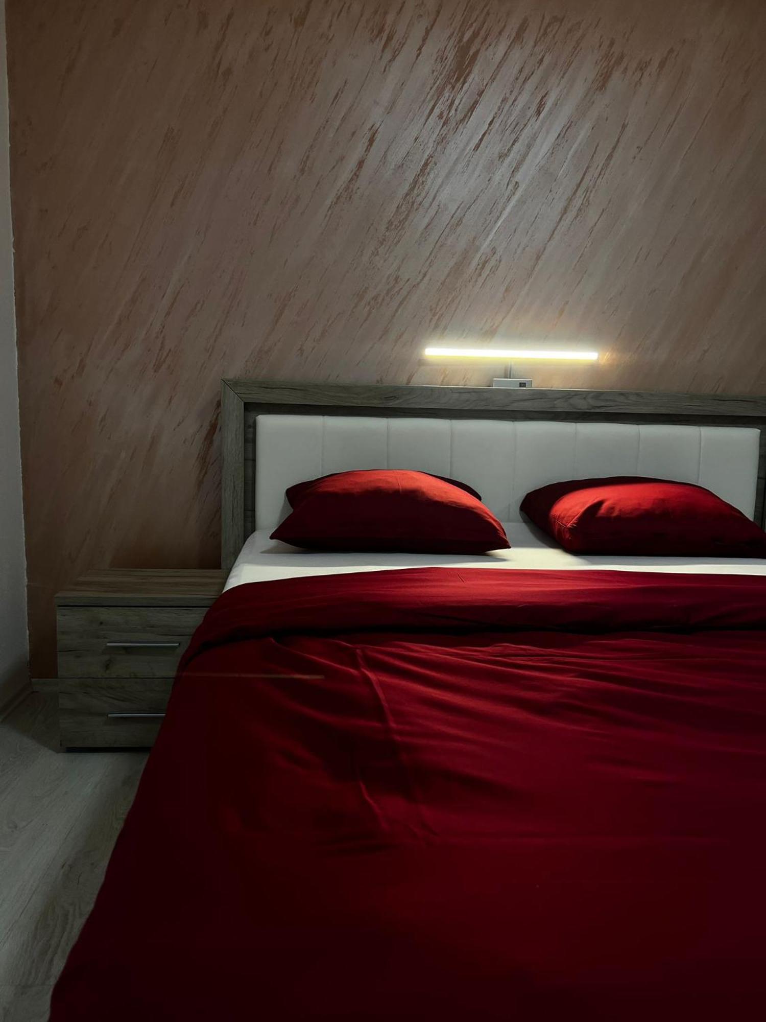 Bed and Breakfast Zeleni Dvor à Ribarska Banja Extérieur photo